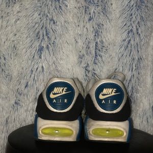 Nike Air Tennis Shoes